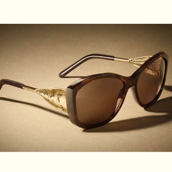 Burberry Accessories - New!Original&Authentic Burberry Gabardine Collection Sunglasses Fine GoldDesign